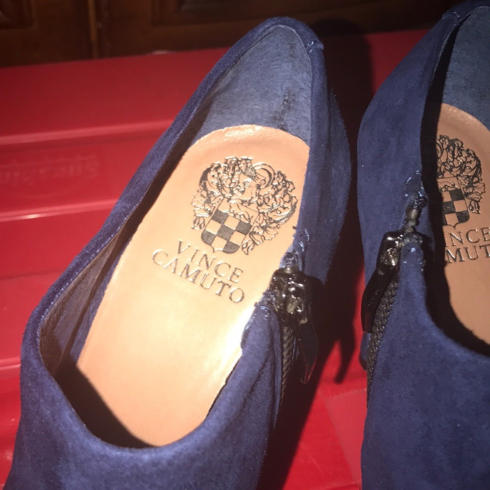 Shoes - Picture 5 of 5